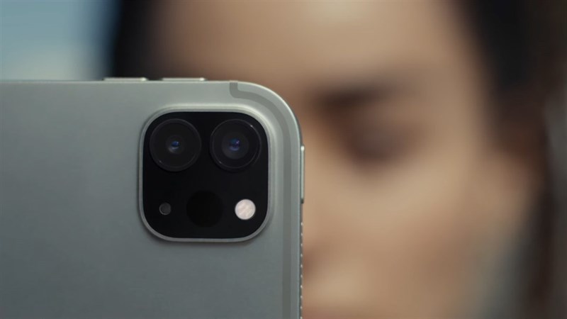 Máy tính bảng iPad Pro 11 inch Wifi Cellular 128GB | Ảnh chụp từ camera góc siêu rộng Ultra Wide 12 MP
