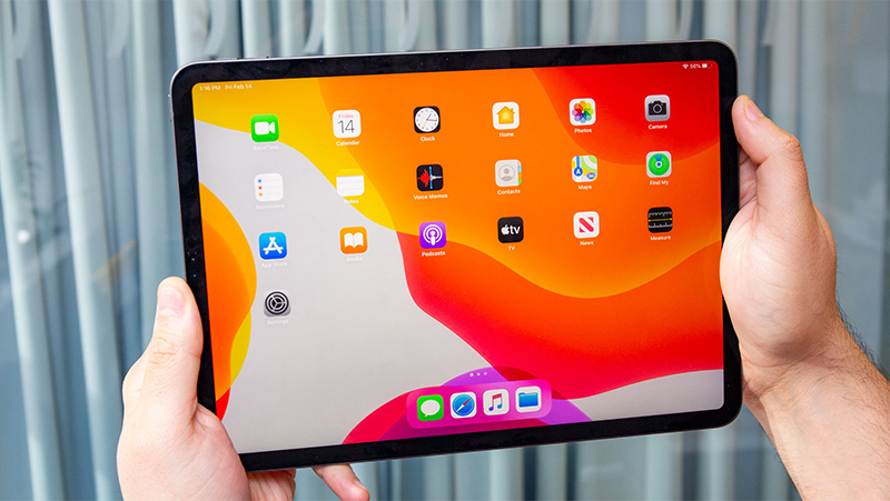 Trên tay kích thước iPad Pro 12.9 2020